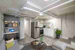 featured image of 1075 N Clarkson St #15