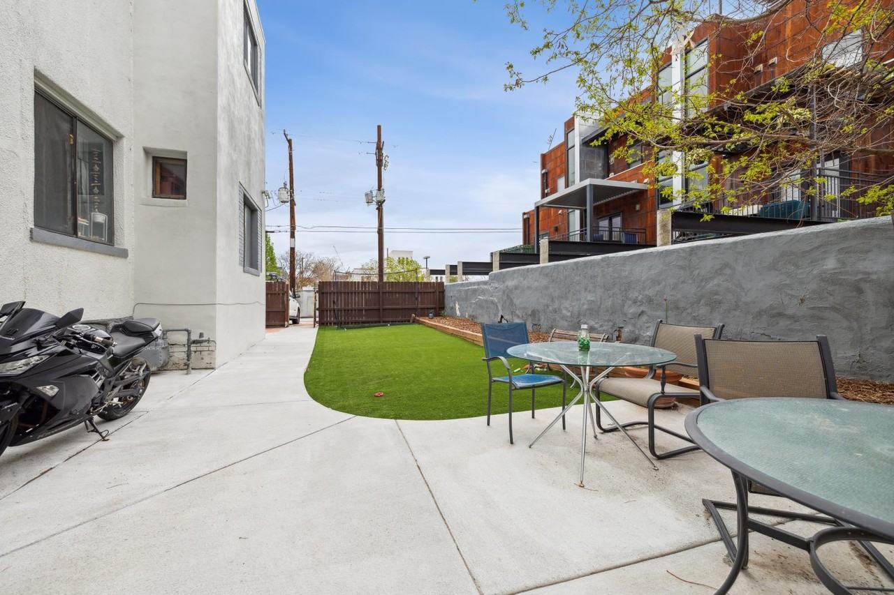 2545 Champa St #5 - Photo 3 of 31