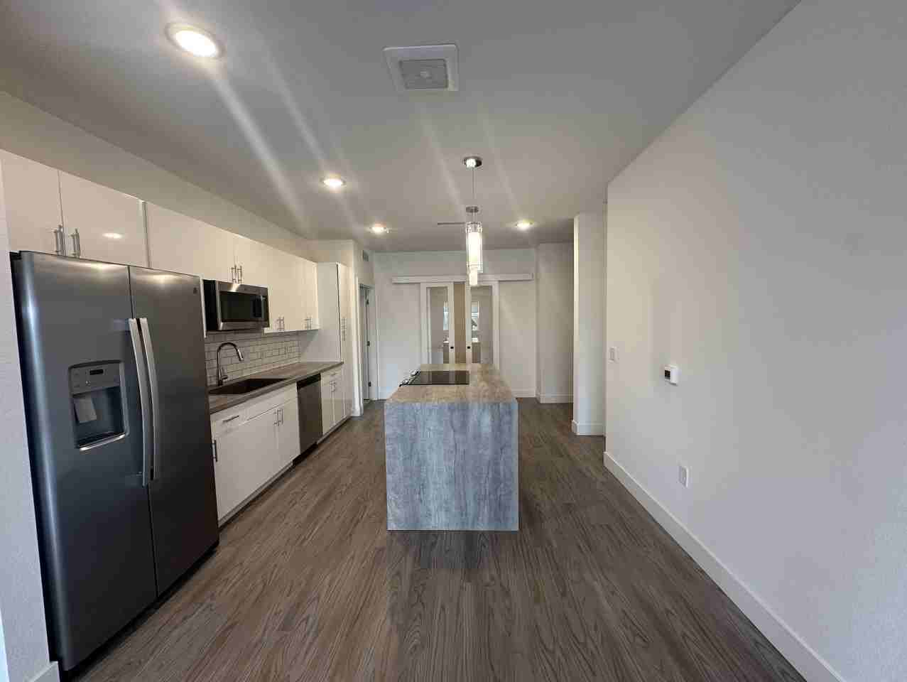 1190 E Hampden Ave #301