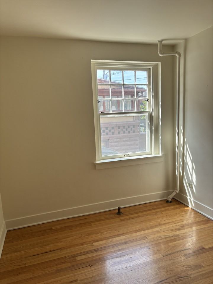 1209 N Pennsylvania St #8 - Photo 7 of 8