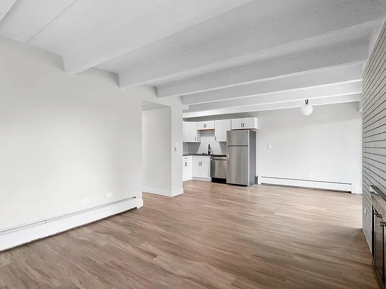 4567 E Yale Ave #311 - Photo 4 of 37