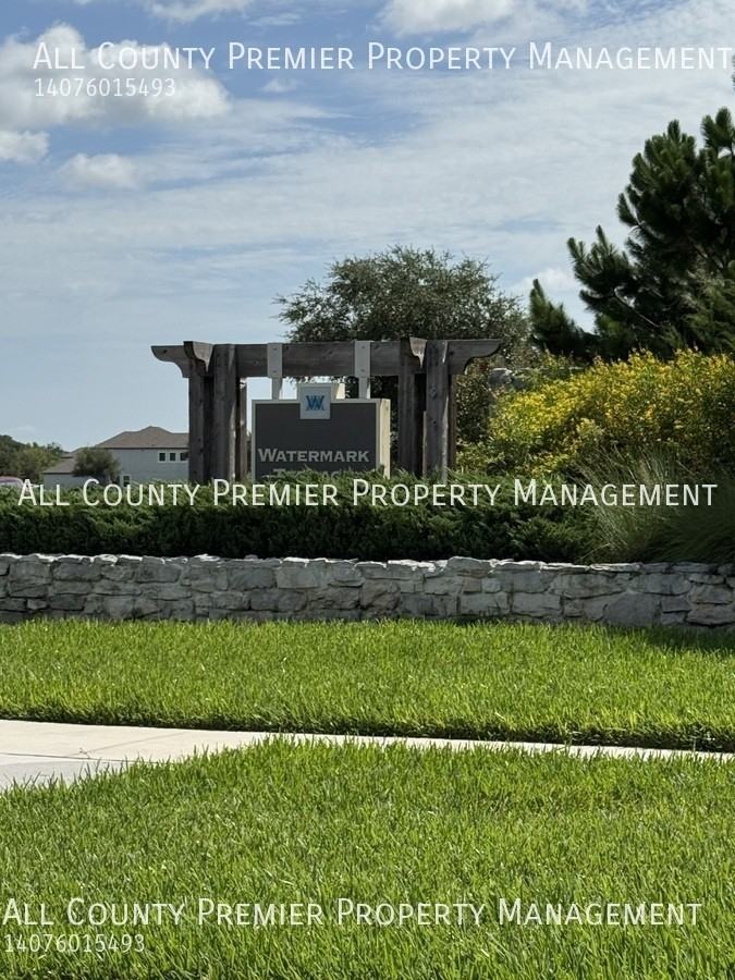 10235 Austrina Oak Loop - Photo 2 of 20