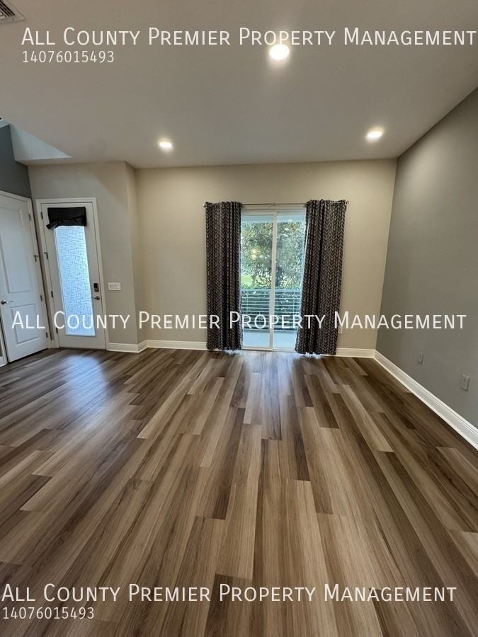 10235 Austrina Oak Loop - Photo 3 of 20