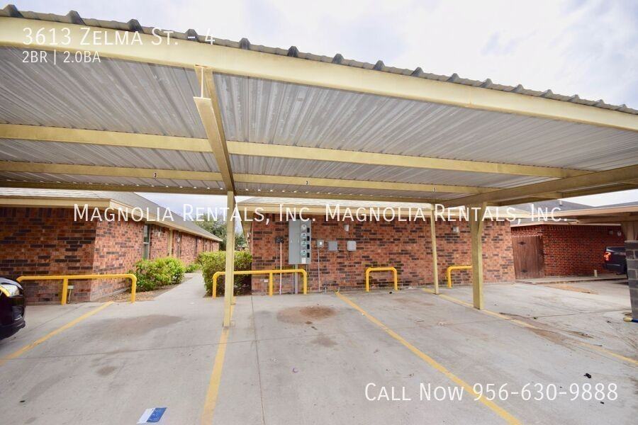 3613 W Zelma St #4 - Photo 3 of 12