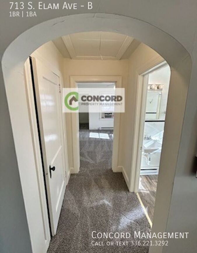 713 S Elam Ave #B - Photo 7 of 16