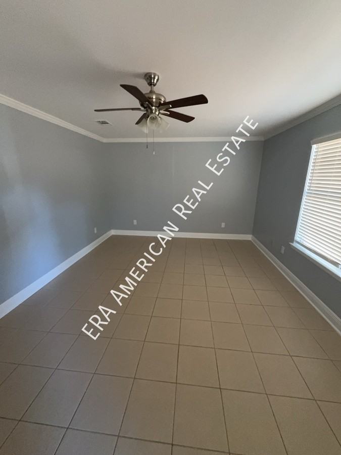 901 Linden Ave - Photo 3 of 14