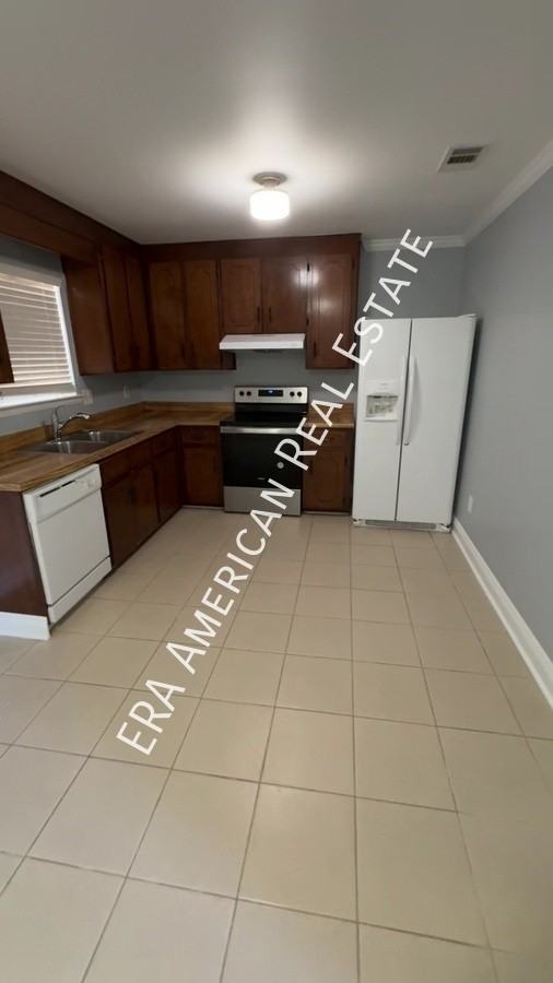 901 Linden Ave - Photo 4 of 14