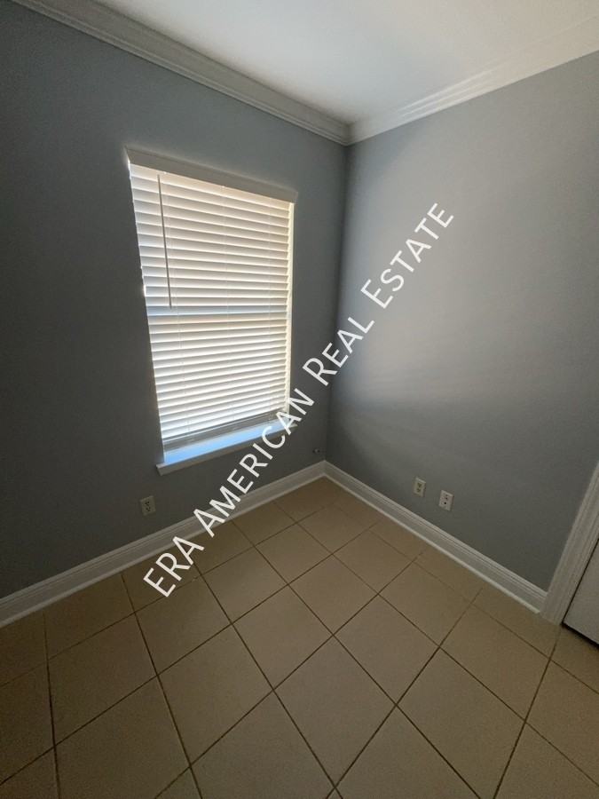 901 Linden Ave - Photo 6 of 14