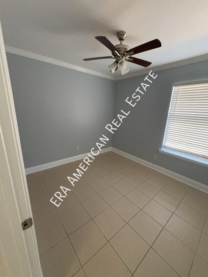 901 Linden Ave - Photo 7 of 14