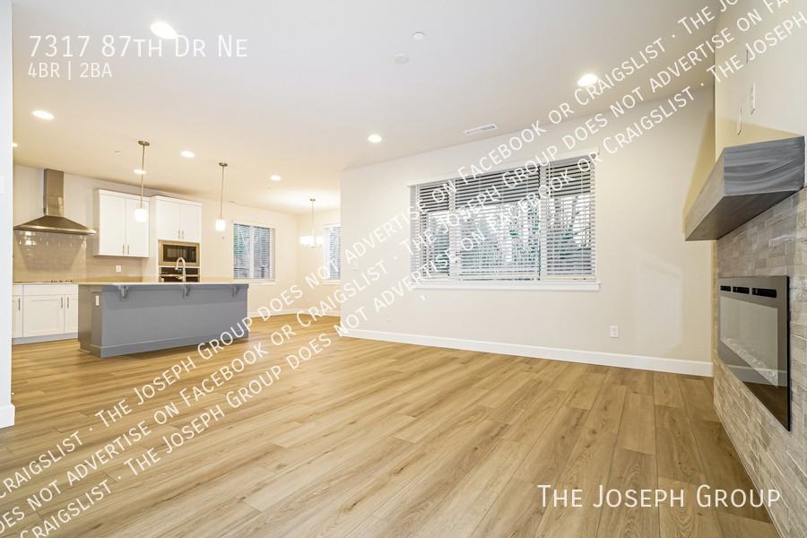 7317 87th Dr Ne - Photo 4 of 27