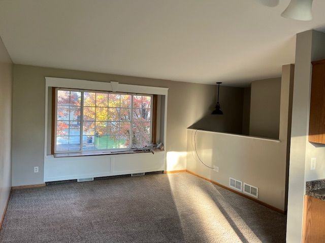 505 13th St - Photo 3 of 11