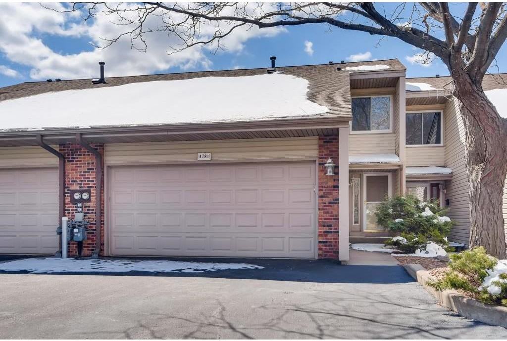 6781 Boudin St Ne - Photo 5 of 20