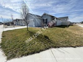 featured image of 6593 S Donaway Ave
