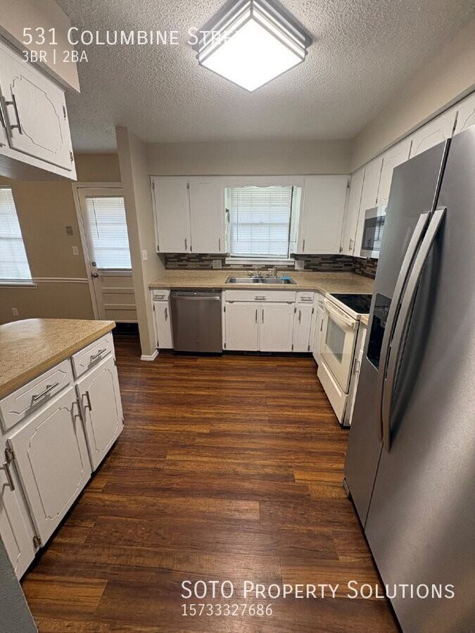 531 Columbine St - Photo 4 of 19