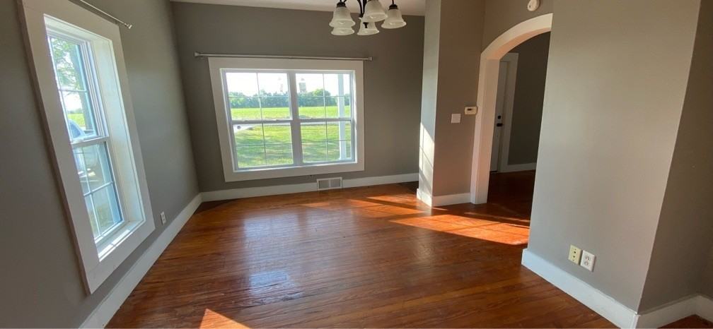 2463 Kentucky St - Photo 3 of 12