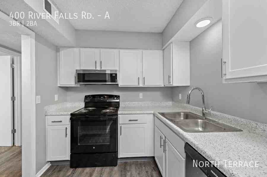 400 River Falls Rd #A - Photo 5 of 22