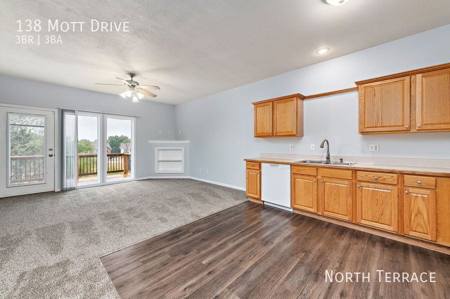 138 Mott Dr - Photo 5 of 24