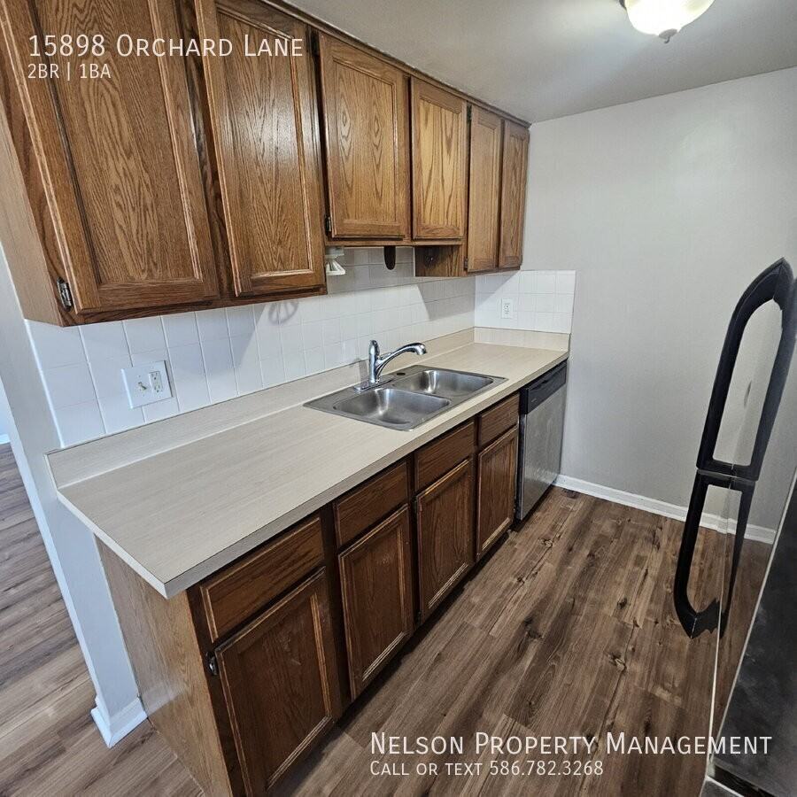 15898 Orchard Ln - Photo 5 of 15