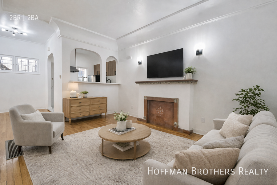 649 N Spaulding Ave #1-4 - Photo 2 of 14