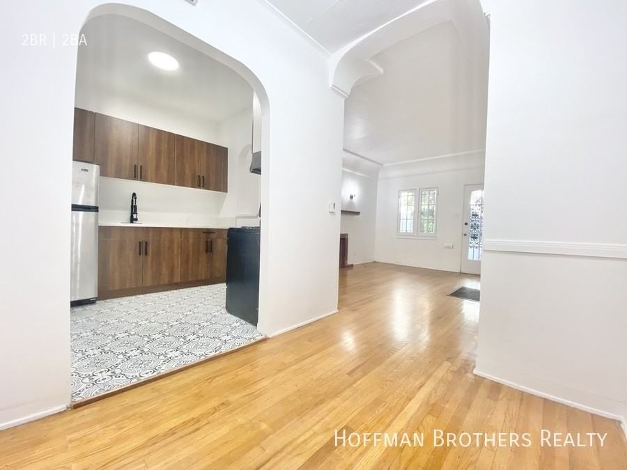 649 N Spaulding Ave #1-4 - Photo 7 of 14