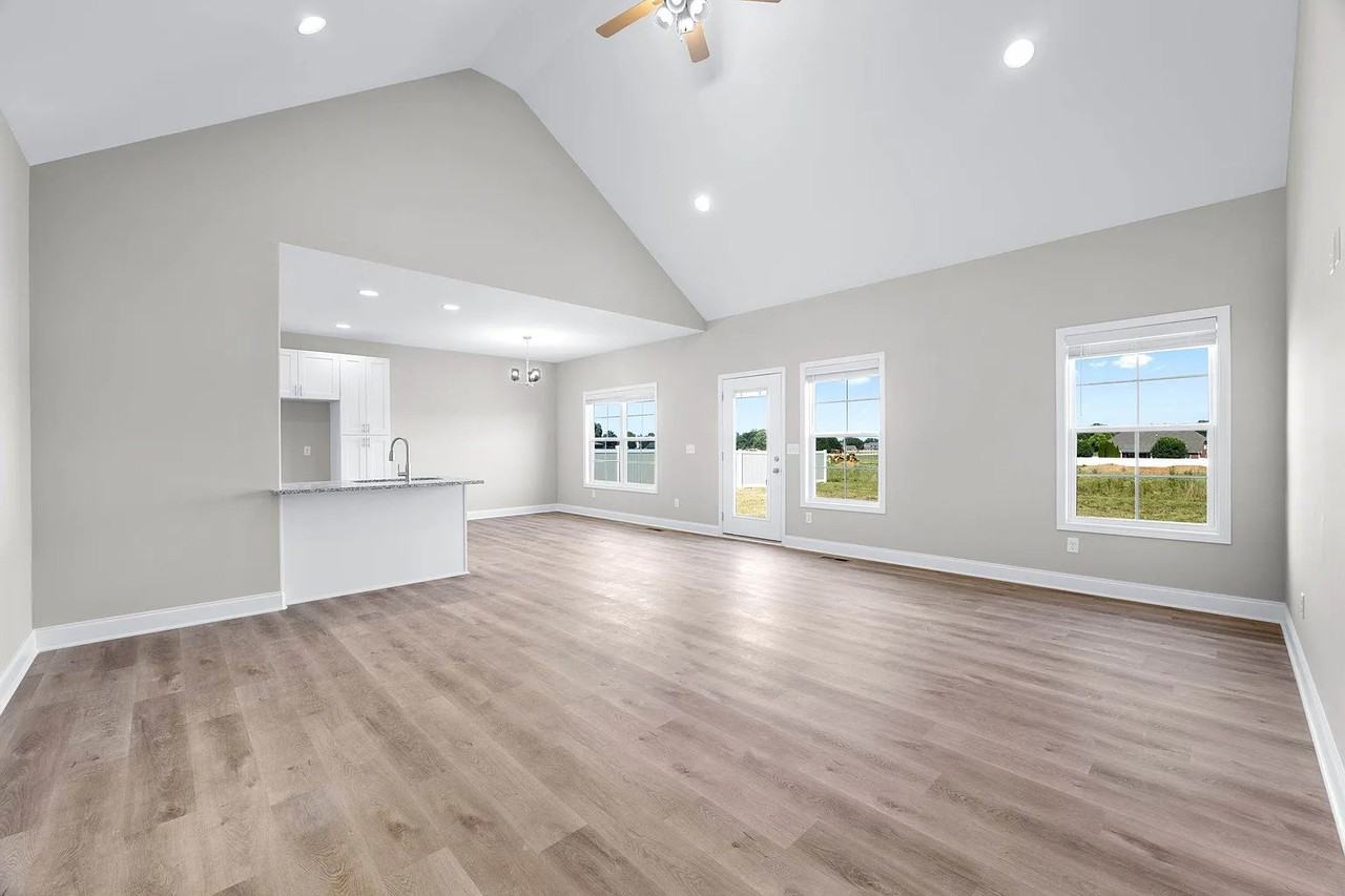 1107 Andover Dr #NA - Photo 4 of 7