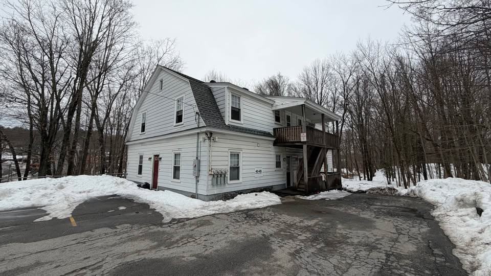 43 Sutton St #43B - Photo 2 of 6