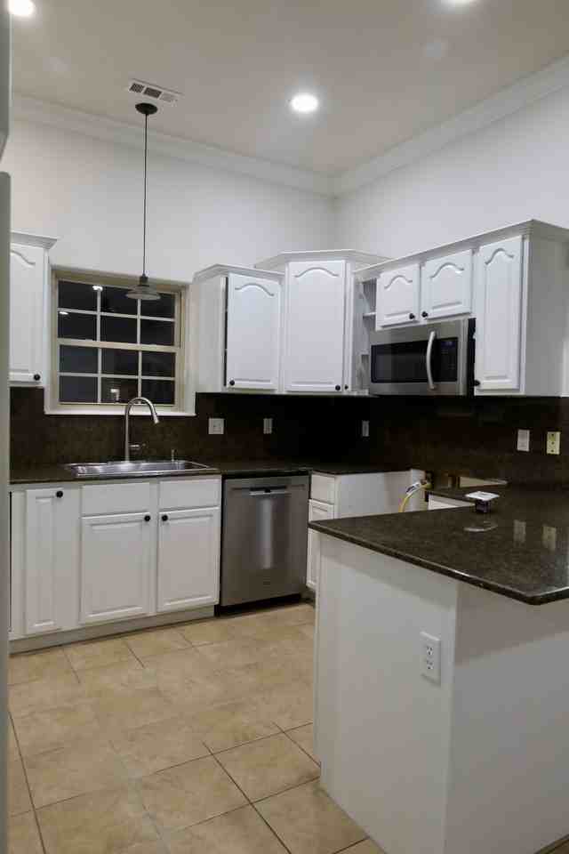 527 Westford St #NA - Photo 7 of 16