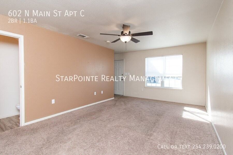 602 N Main St Apt C - Photo 4 of 14