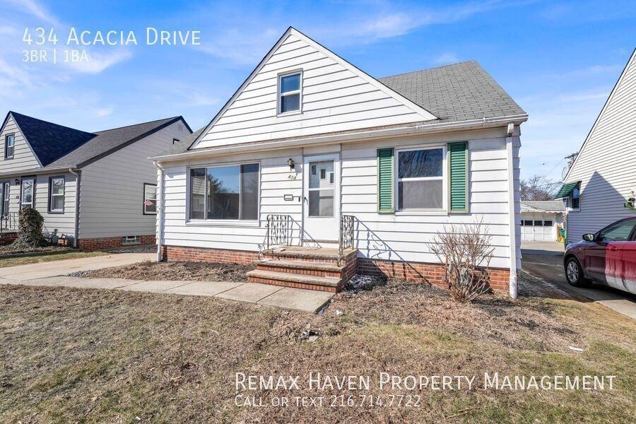 434 Acacia Dr - Photo 2 of 31