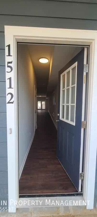 1512 W Leigh St - Photo 2 of 22