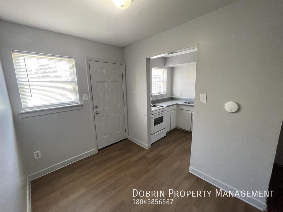 2019 Fairfield Ave #B - Photo 4 of 15