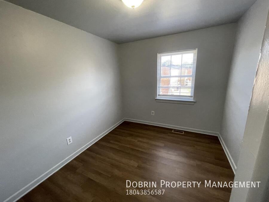 2019 Fairfield Ave #B - Photo 7 of 15