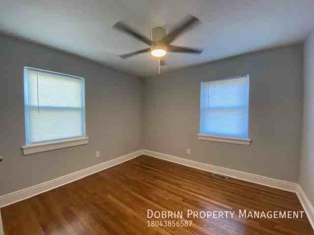 1106 S Allen Ave - Photo 4 of 12