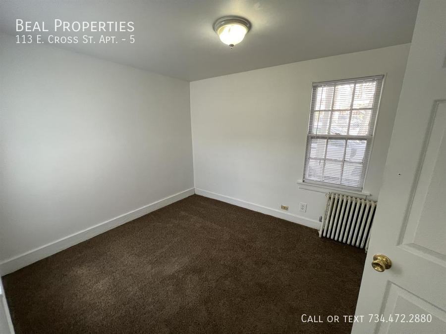 113 E Cross St #5 - Photo 6 of 7