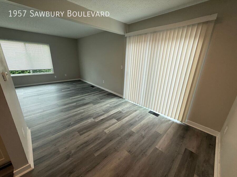 1957 Sawbury Blvd - Photo 6 of 26