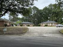 902 Park Ave W Apt A #902A - Photo 1 of 1