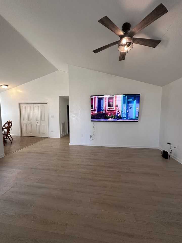 702 Garfield Ave #NA - Photo 7 of 24