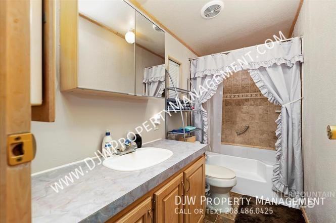 3320 Airport Rd #20 - Photo 7 of 22