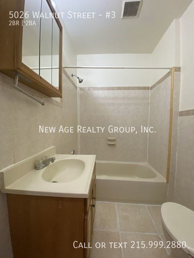 5026 Walnut St #3 - Photo 7 of 25