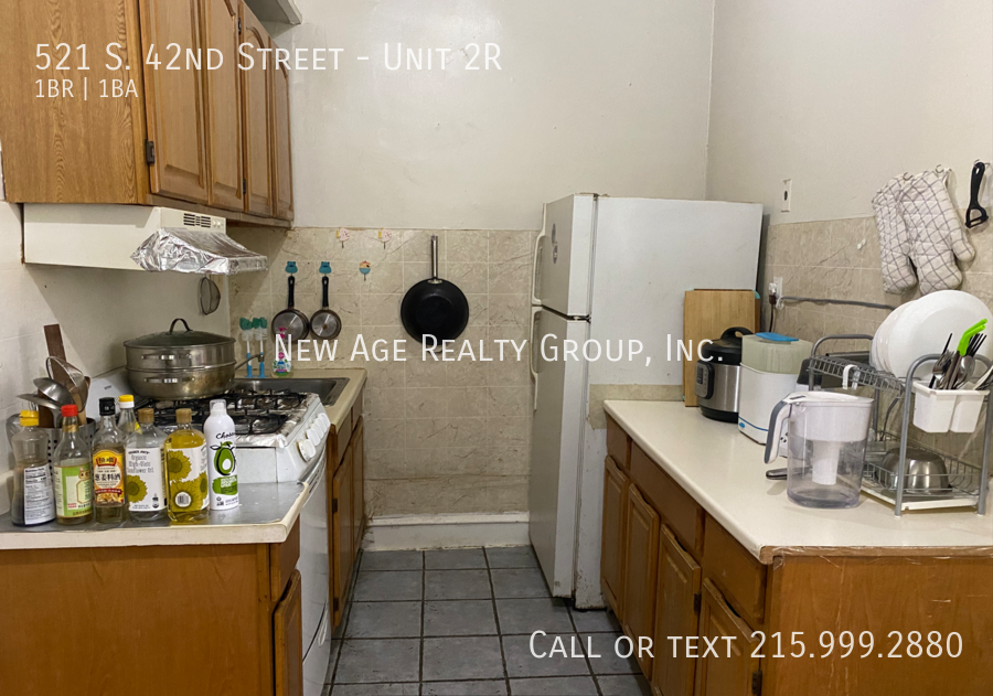521 S 42nd St #2R - Photo 2 of 7
