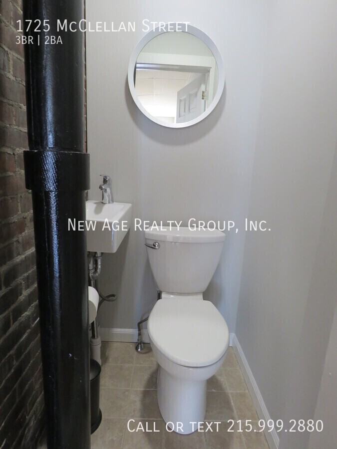 1725 Mcclellan St - Photo 7 of 17