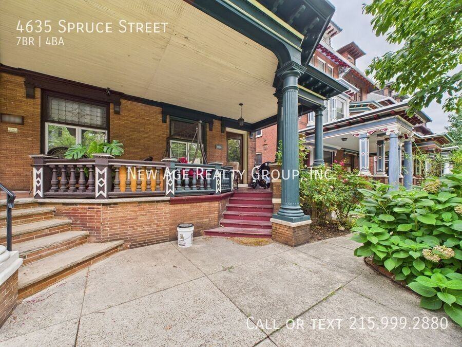 4635 Spruce St - Photo 2 of 14