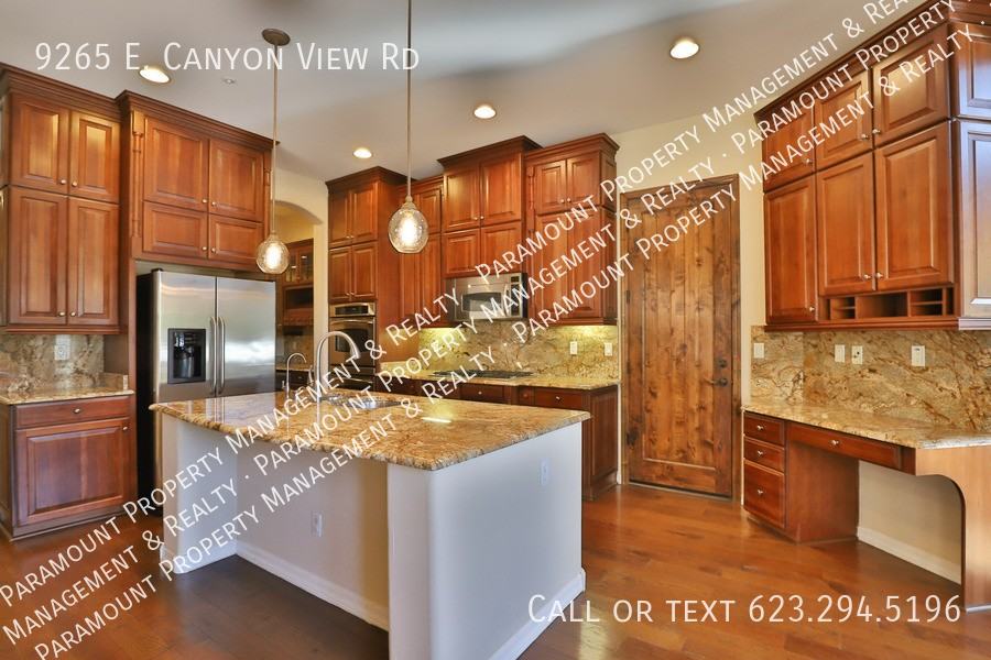 9265 E Canyon View Rd - Photo 7 of 41