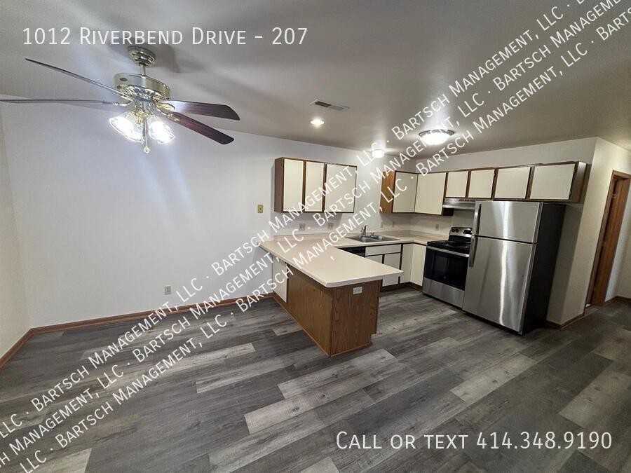 1012 Riverbend Dr #207 - Photo 3 of 15