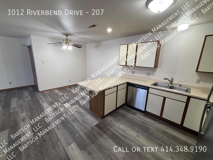 1012 Riverbend Dr #207 - Photo 6 of 15