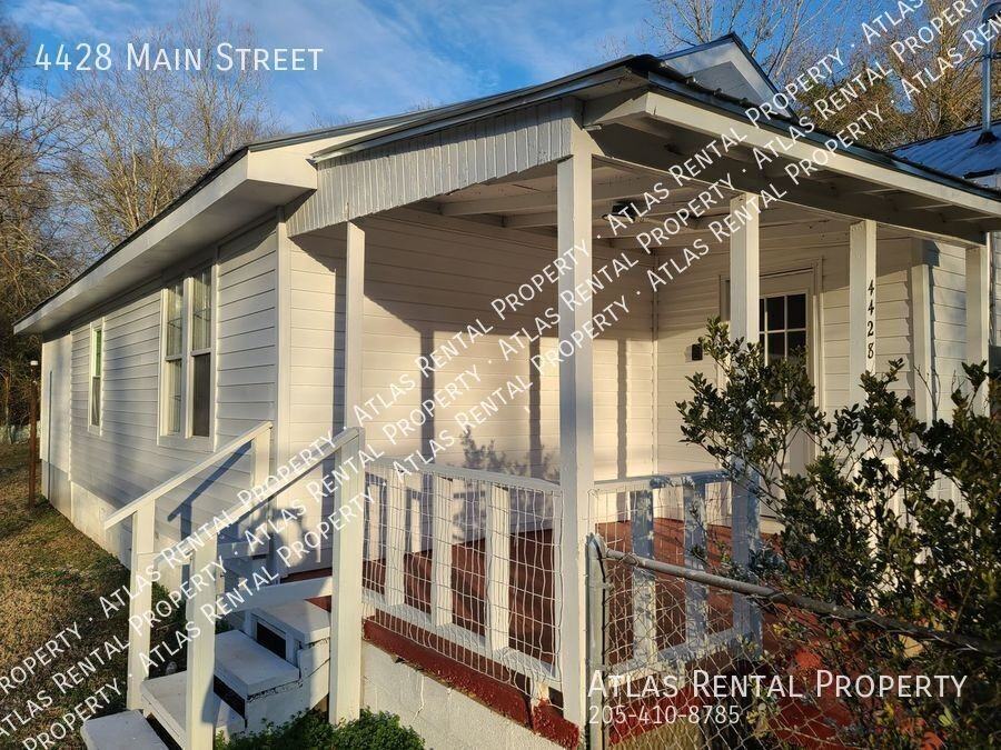 4428 Main St - Photo 5 of 26