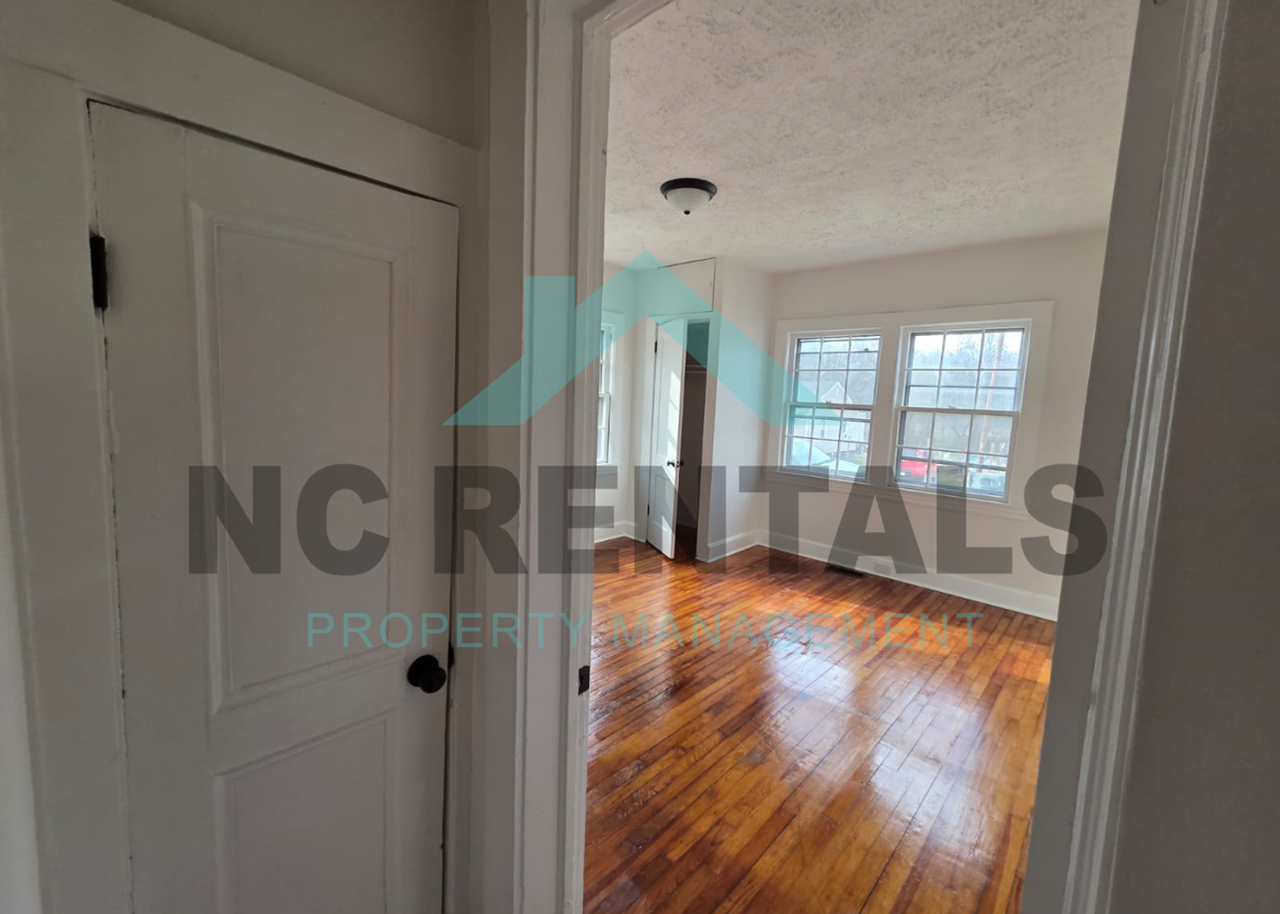 1318 Front St - Photo 7 of 19