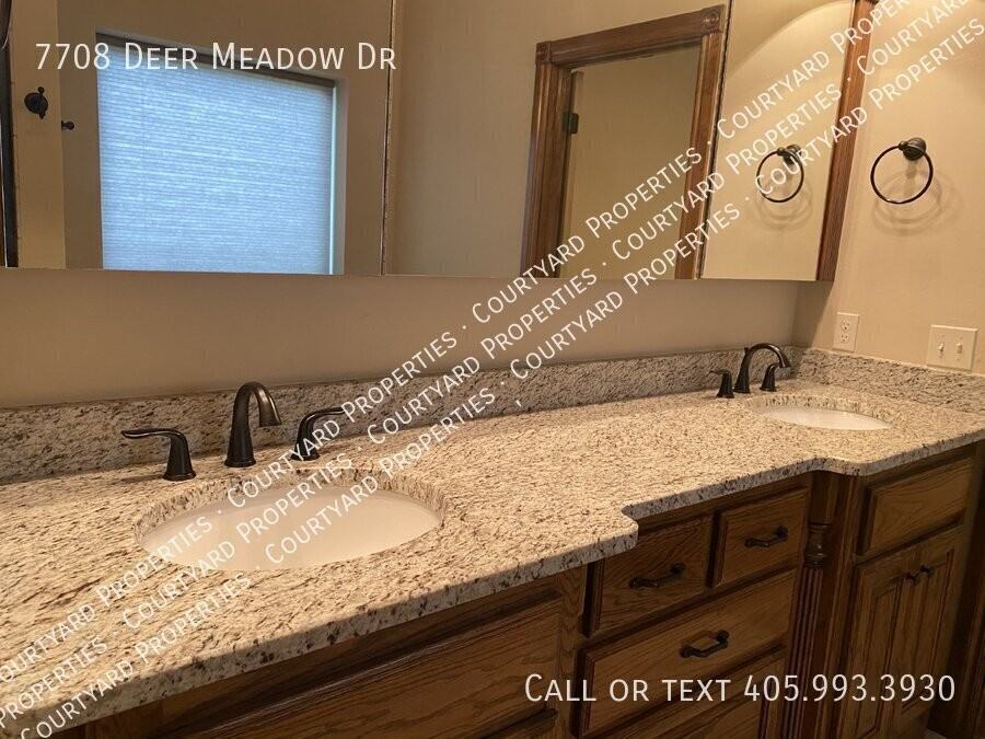 7708 Deer Meadow Dr - Photo 4 of 22