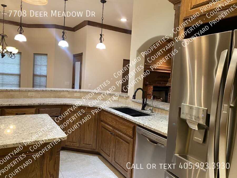 7708 Deer Meadow Dr - Photo 6 of 22