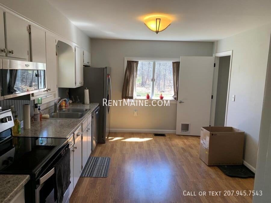 1844 Essex St - Photo 3 of 28